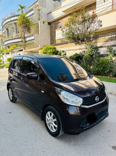 NISSAN