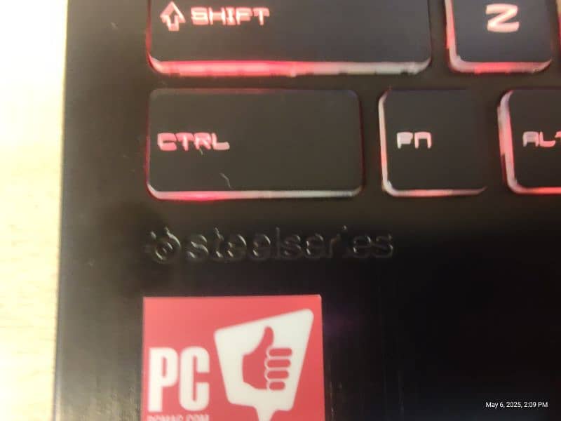 MSI Raider Ge63 - GTX 1060 - Gaming Laptop House 5