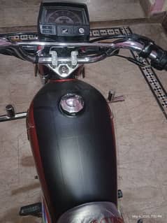 CD 70 bike