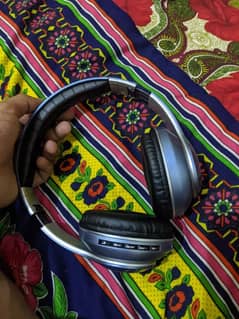 Headphones