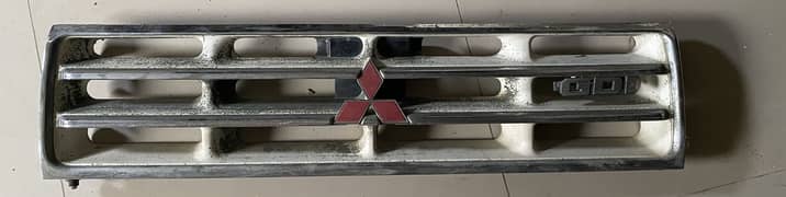 Mitsubishi Pajero Parts
