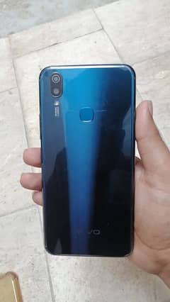 Vivo Y11 3gb 32gb Complete Box