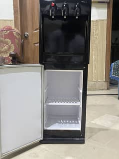 Orient Dispenser