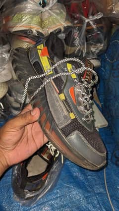 Branded Shoes Very Comfortable Jogger's