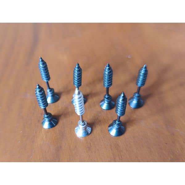 men screw studs 1