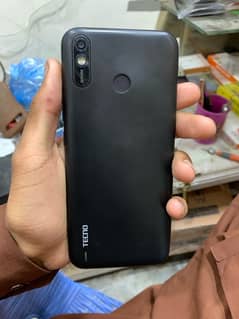 Tecno spark 4 lite