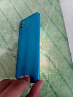 Infinix hot 10 i. 6%128