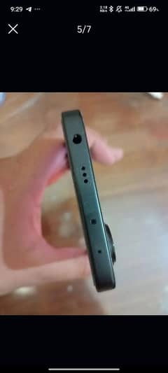 i want to sell Redmi note 13 8 256 gb just seriousl buyers contect me