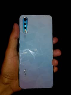 Vivo S1