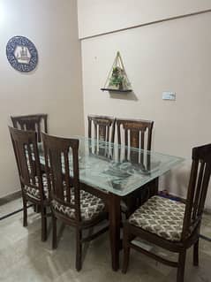 6 seater dinning table