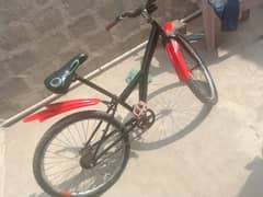 Sycle bilkul OK ha koi km nhi ha lo or chalao