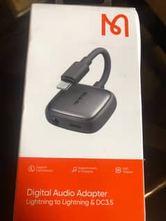 Mcdodo Splitter | iPhone Audio + Charge