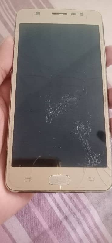 Samsung J7 Max 4