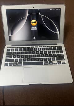 macbook air 2015 core i5 8/128gb with 1.5 gb dedicated graphic card
