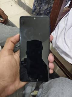 Aquos r5g 12 256