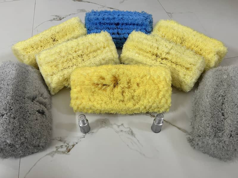 Solar panel cleaning brush and accessories 1