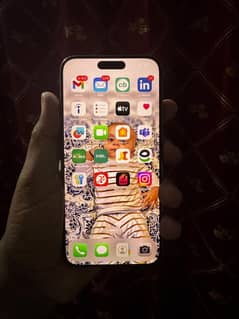 I phone 15 pro max 256 natural titanium color