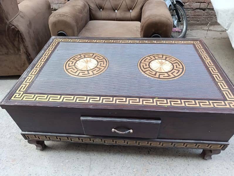 Sofa Set With Center Table 6