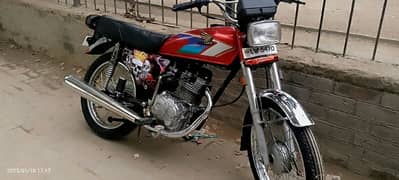 Honda bike 125 cc03266809651 argent parcel model 2005