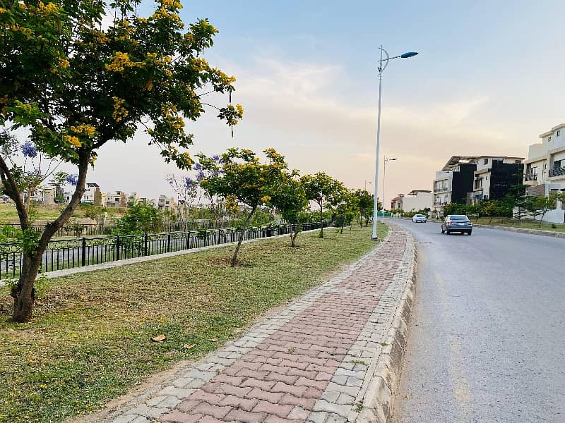 Spacious 2-Bedroom Apartment for Rent Non-Furnished on Prime Location 26
