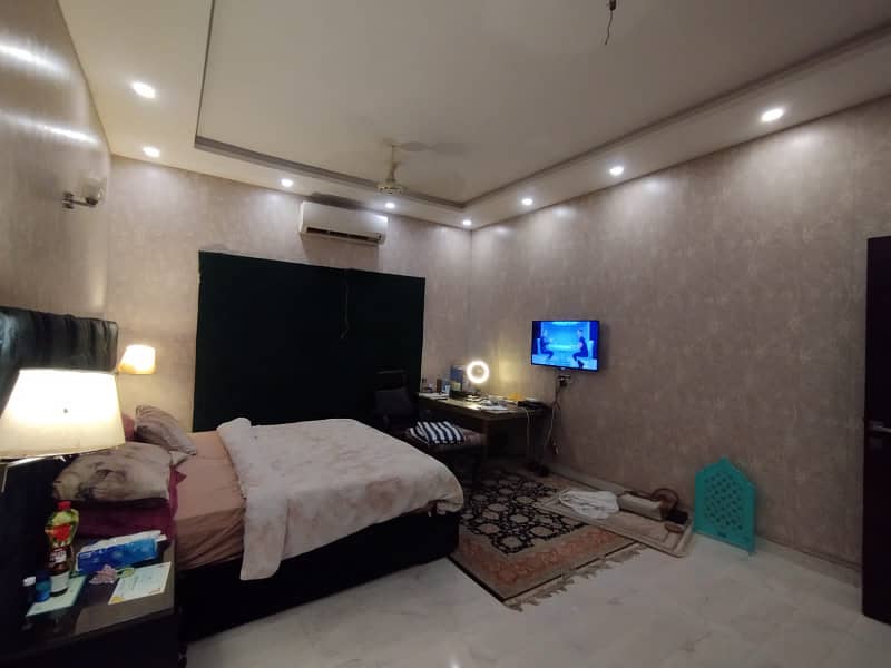Furnish house for rent DHA phase 7 block Z1 12