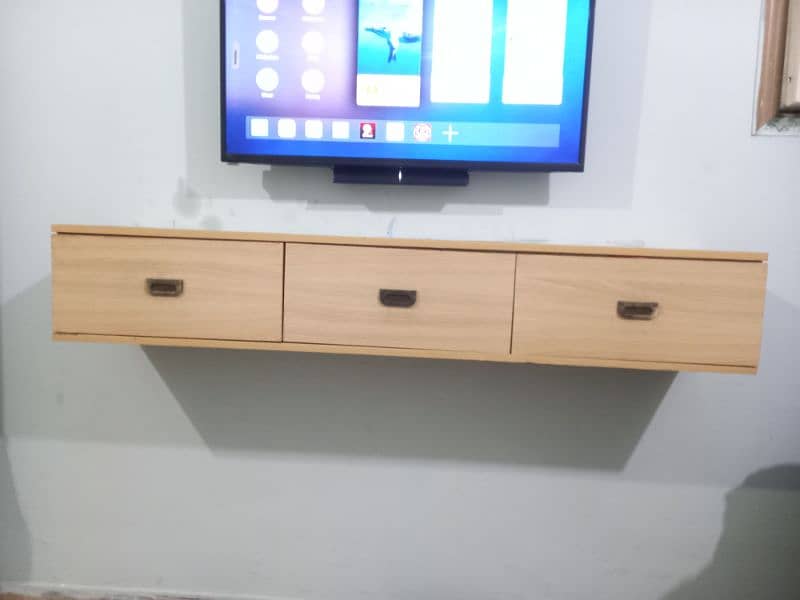 Set Of Samsung led,mounted drawer and android box 1