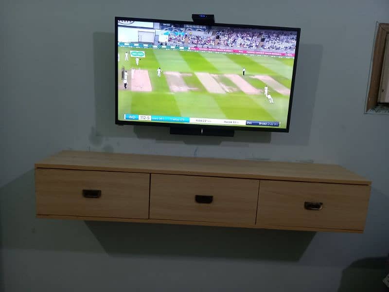 Set Of Samsung led,mounted drawer and android box 2