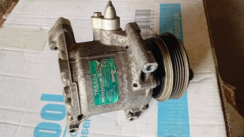 Ac compressor Honda life small pully 0