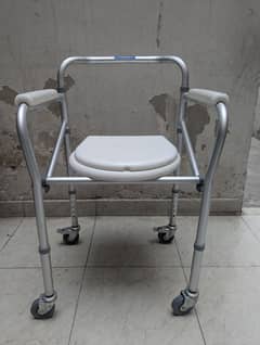 Imported Washroom Commode Wheel Chair with Pot