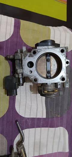 Honda civic 2001 to 2006 exi throttle body and fuel injectors