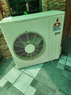 Mitsubishi Mr Slim 2 Ton AC barely used