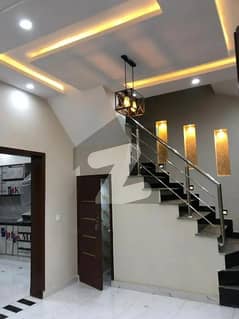 Upper Portion Of 5 Marla House For Rent In  Dream Gardens