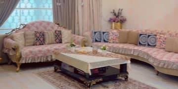 Beautiful sofa set with center table