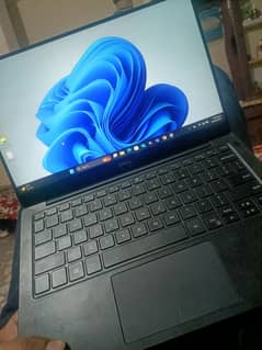 dell xps  core i7 8th generation 16gb 256gb 4k display