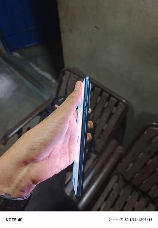condition 10 by 10 12ram 256 memory screen main halki si 2line he 2