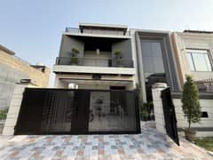 10 Marla Luxury House For Sale In Bismillah Housing Scheme