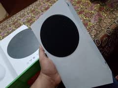 X Box series s 6 games installed