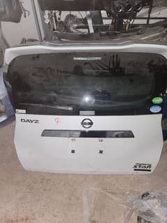 nissan dayz or 2020 2022 2019 door,diggi,fender,light,bumper in color