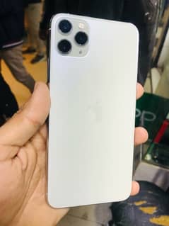 iphone 11 pro max (LLA)  model 100% original with warrenty 24 hours