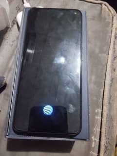 vivo v17 8/256 in lush condition