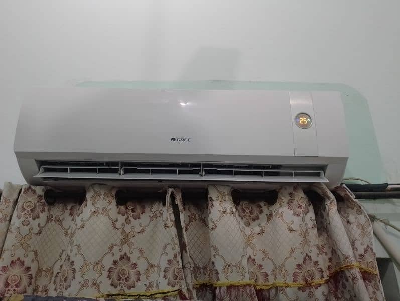 gree 2 ton non inverter excellent condition 3