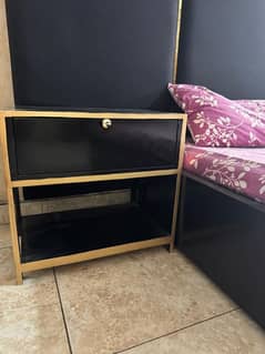 size bed set 10/10 condition