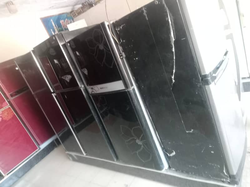 Fridges & Freezers new condition is avilable 11