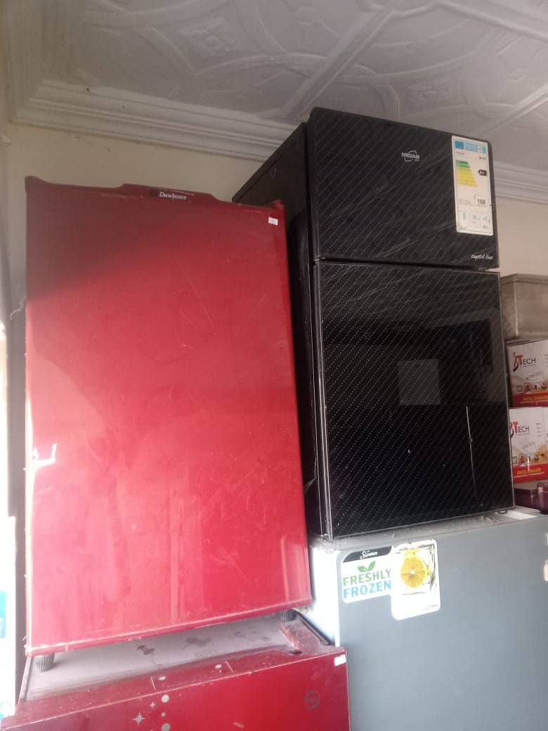 Fridges & Freezers new condition is avilable 17