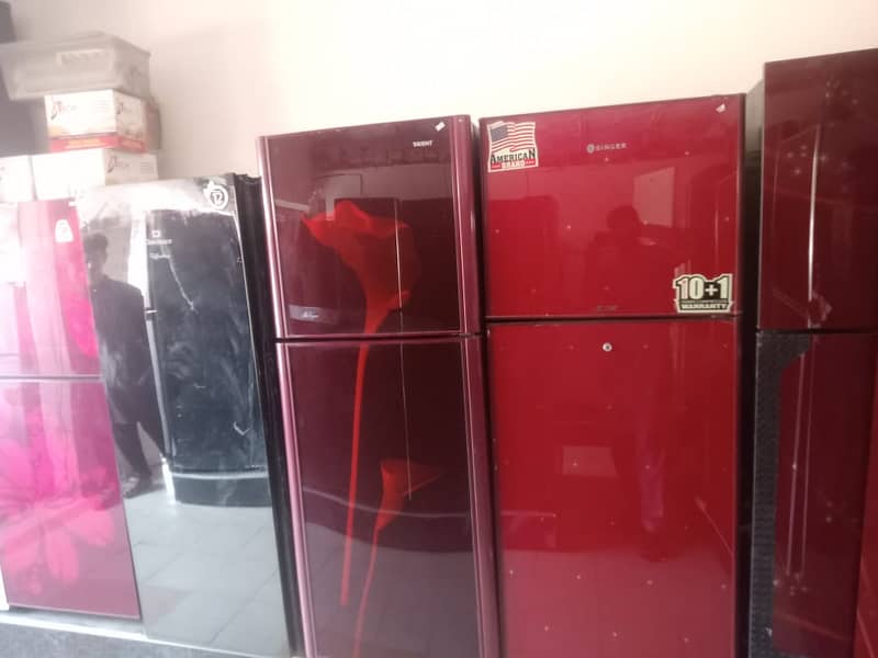 Fridges & Freezers new condition is avilable 19