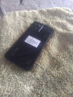 vgo tel New 24 Mobile 10/10 condition 5 Month Used Mobile Ram 4+4