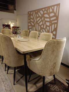 8 seater dining (table and chairs)