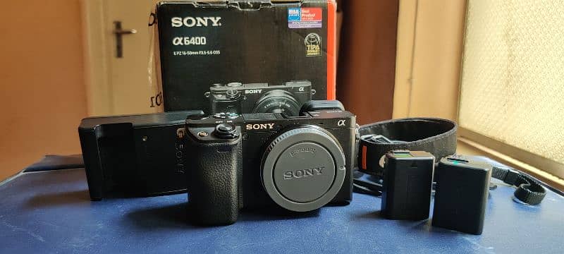 Sony Alpha A6400 – Mirrorless Camera 4K Video 0
