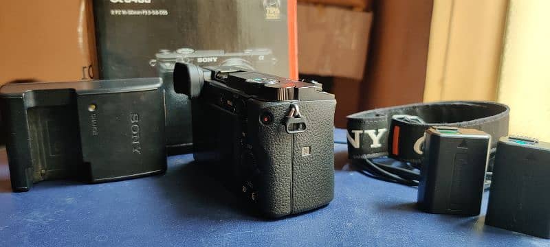 Sony Alpha A6400 – Mirrorless Camera 4K Video 3