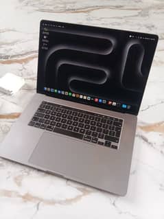 MacBook Pro 2019 - 16"inch ( 16GB/512GB SSD )